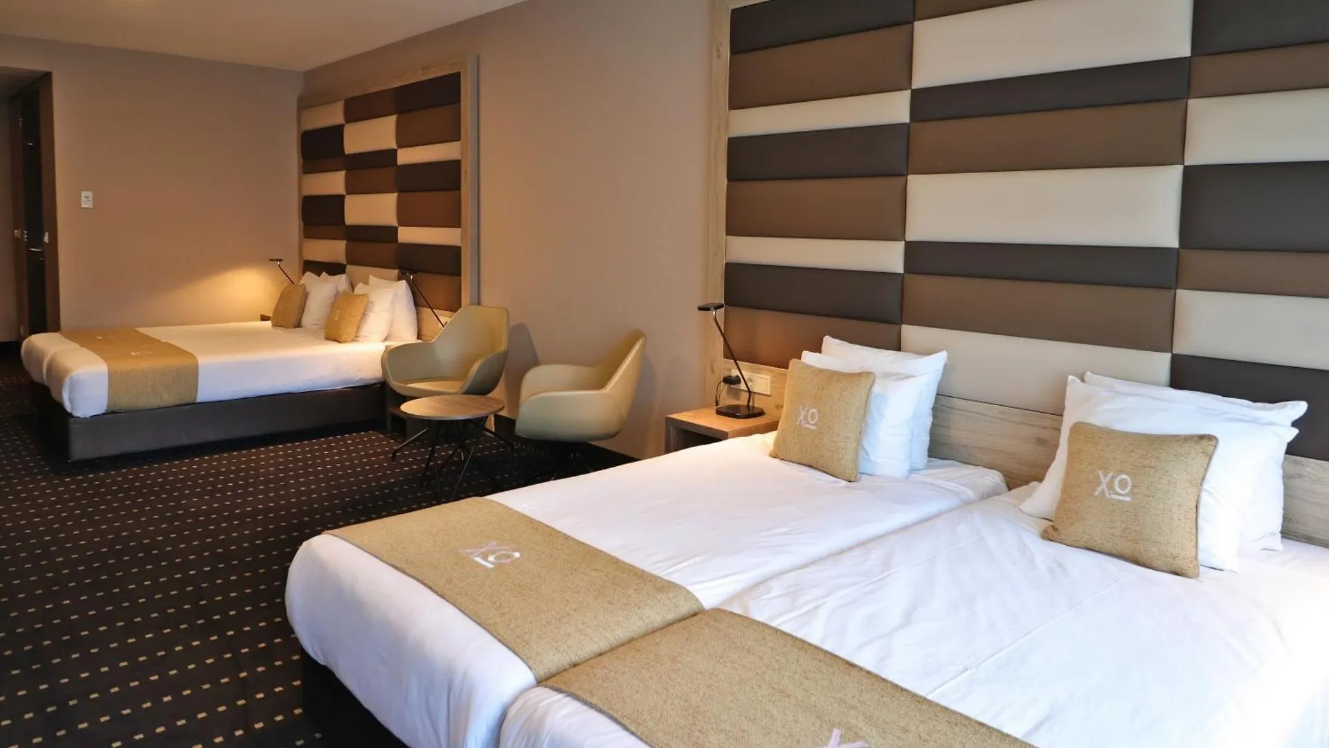 Xo Hotels Blue Square Amsterdam 3*,  Niederlande