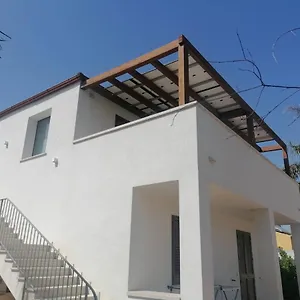 Sofia , Marsala Italia