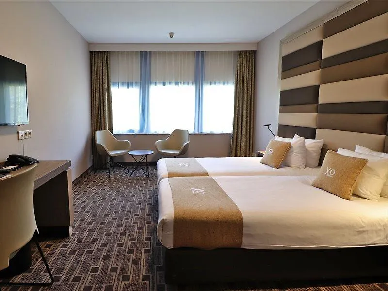Xo Hotels Blue Square Amsterdam 3*,